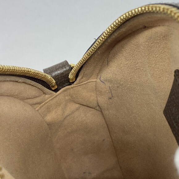 GUCCI Authentic Brown Leather Shoulder Bag - Picture 6 of 9